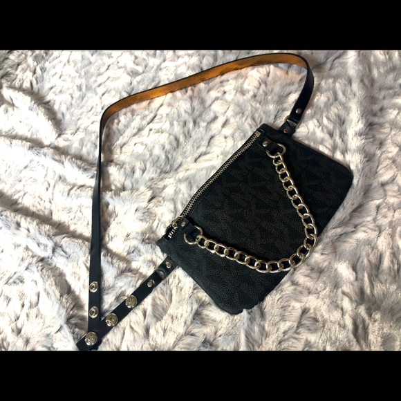 Michael Kors Handbags - Michael Kors belt bag